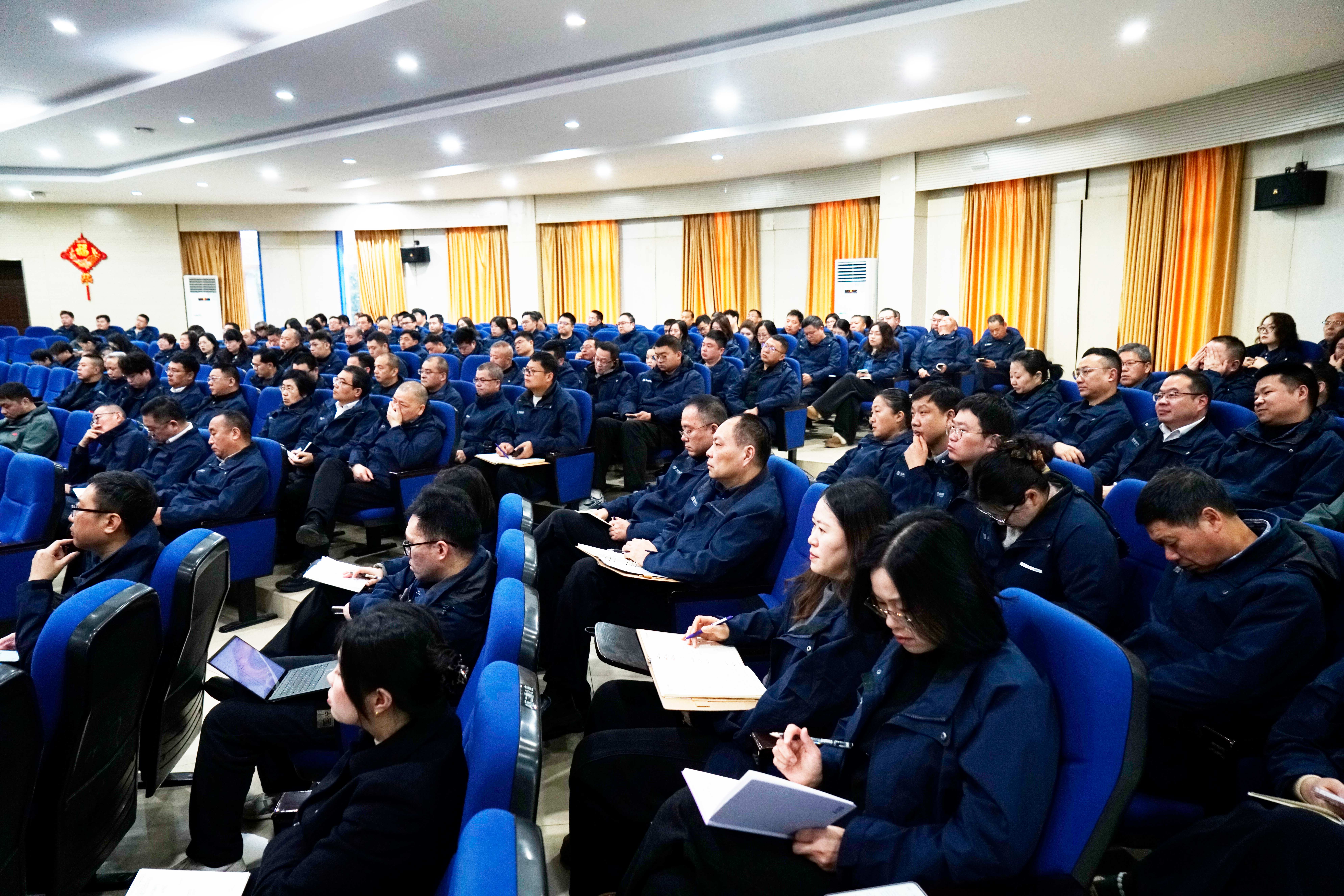 人民2.jpg