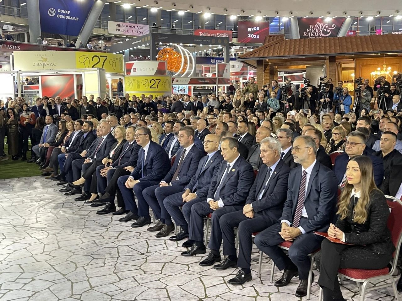 1736236789695840.jpg 001.jpg