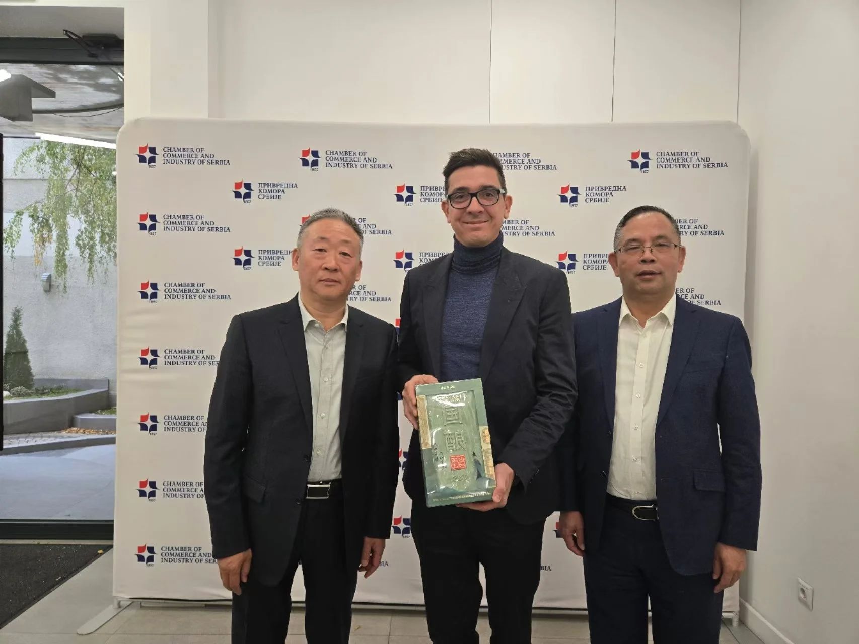 1736236908462211.jpg 006.jpg